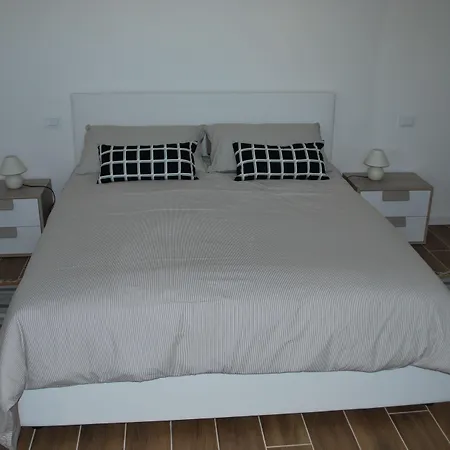 Bio Salix Oda ve Kahvaltı 3*